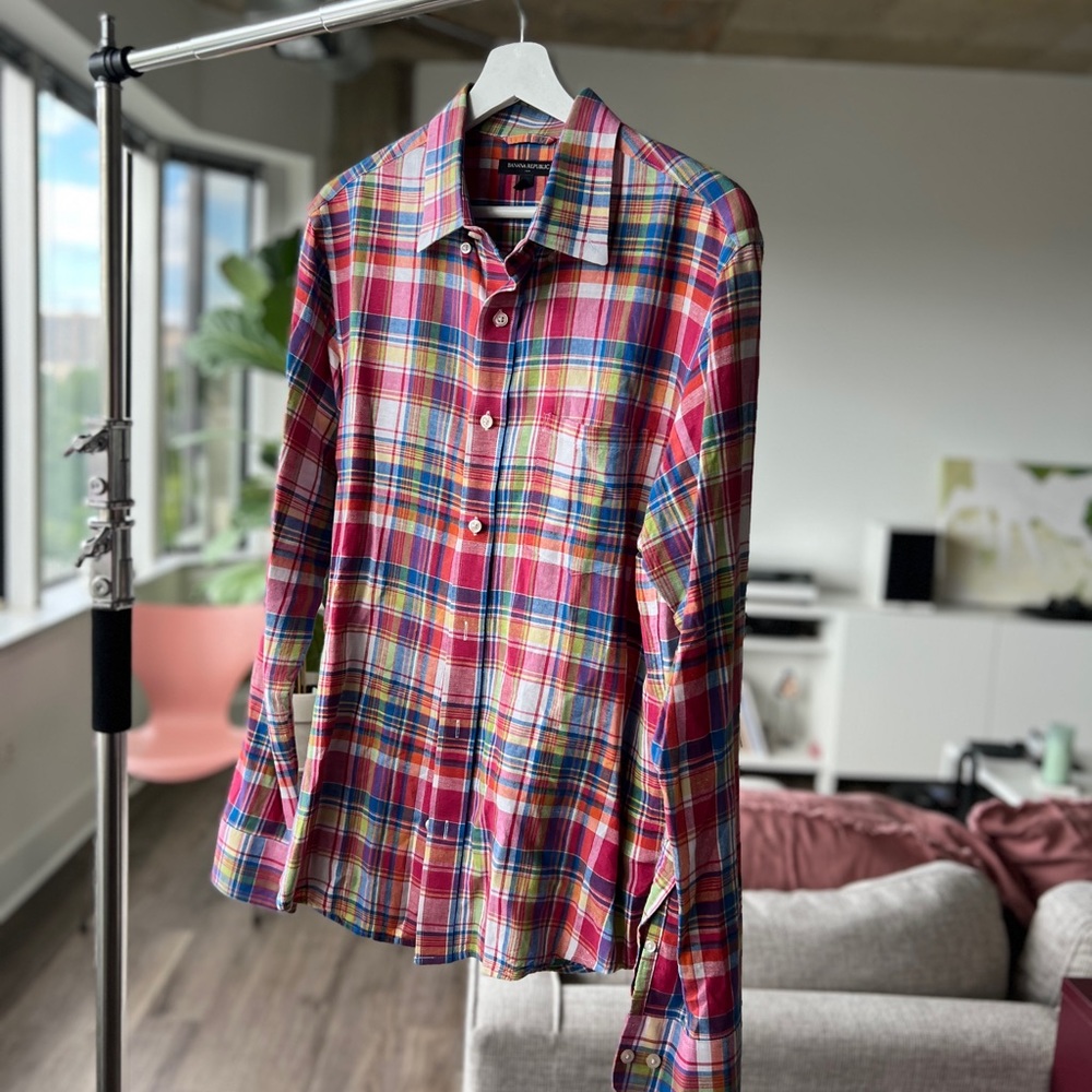Banana Republic Button Down Medium